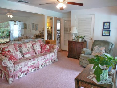 Alternate view of family room -- great place to read a book, knit a sweater, search the internet, or watch TV with the family!