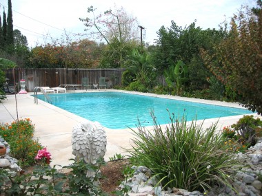 20' x 40' olympic-sized pool with depth ranging from 4 ft to 12 ft (specifically for diving and olympic training).