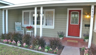 Lovely and inviting recessed front porch. 4459 Oakwood Pl., Riverside